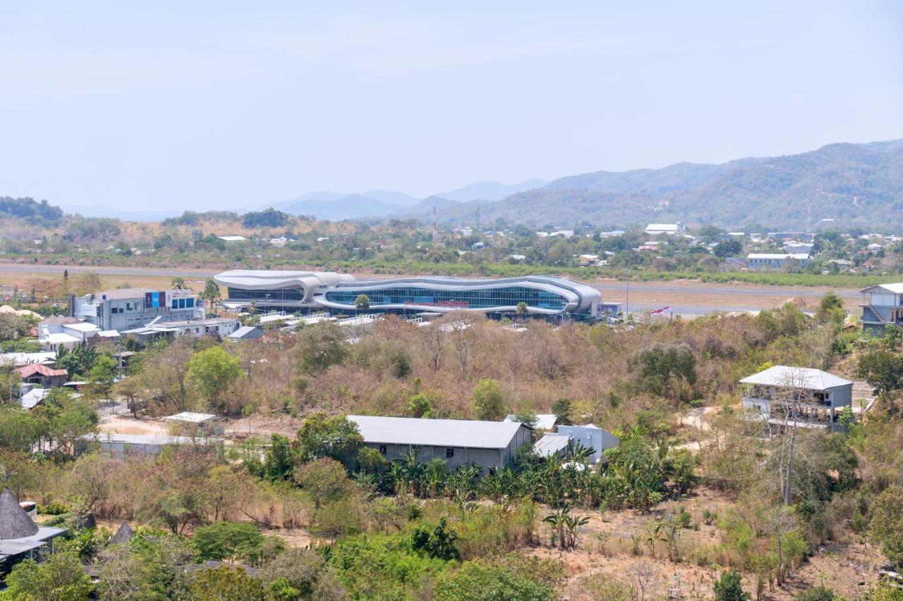 Monte Prundi Hotel Labuan Bajo Exterior photo